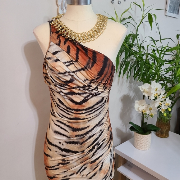 Dresses & Skirts - 🎁Party and Cocktail Dress